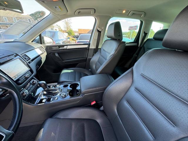 used 2014 Volkswagen Touareg car, priced at $13,990