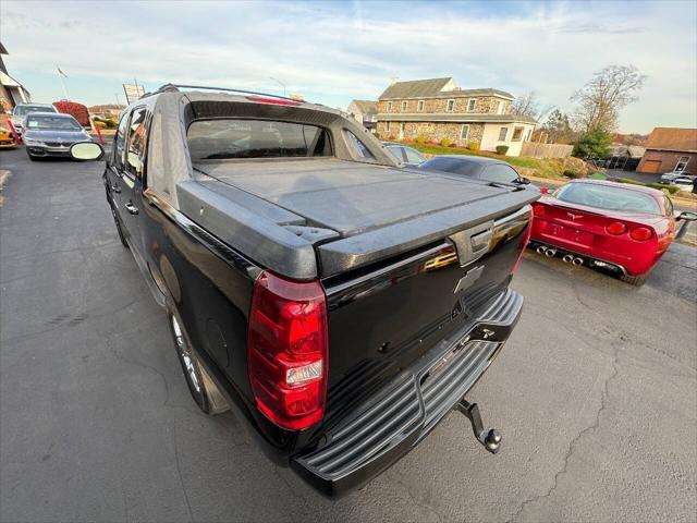 used 2009 Chevrolet Avalanche car, priced at $10,990