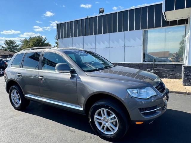 used 2008 Volkswagen Touareg 2 car, priced at $6,990