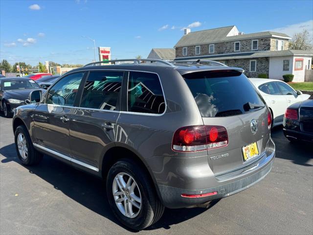 used 2008 Volkswagen Touareg 2 car, priced at $7,990