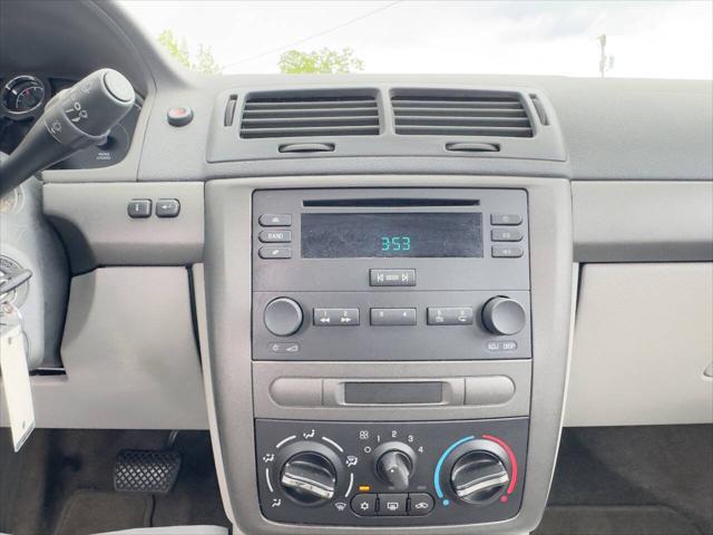 used 2005 Chevrolet Cobalt car, priced at $5,490