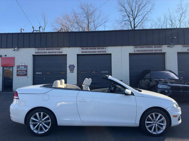 used 2013 Volkswagen Eos car, priced at $7,990