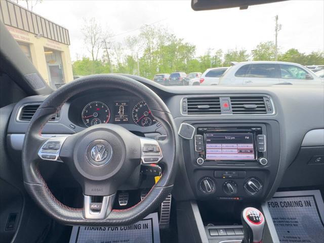 used 2013 Volkswagen Jetta car, priced at $10,990