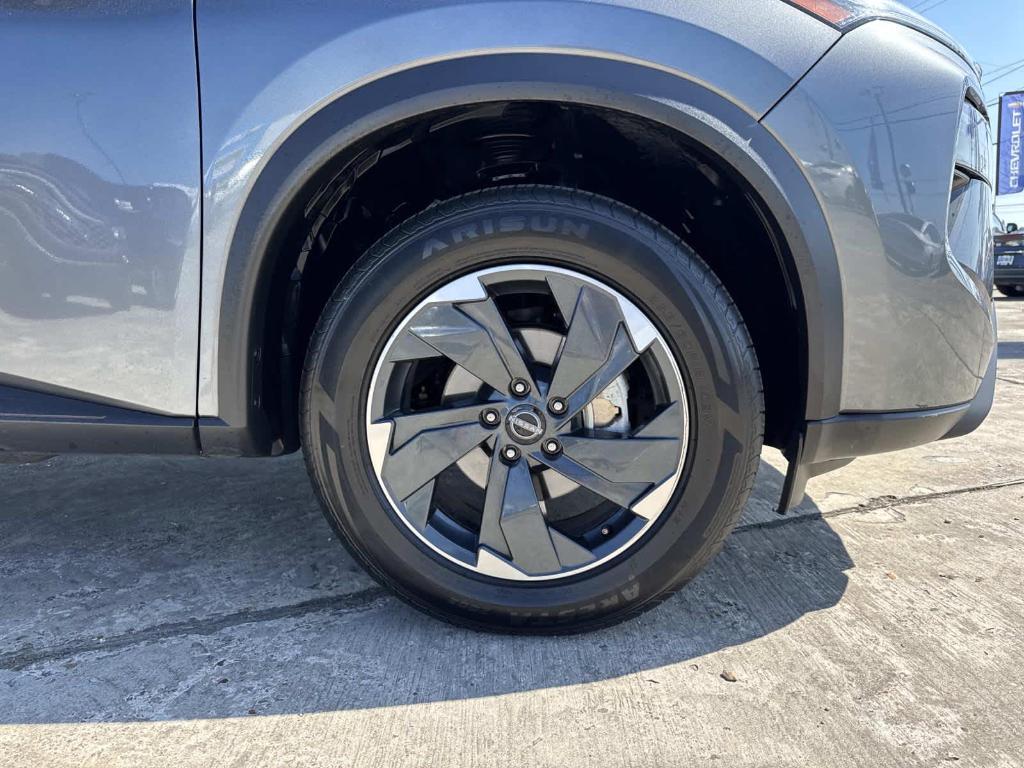 used 2024 Nissan Rogue car, priced at $22,997