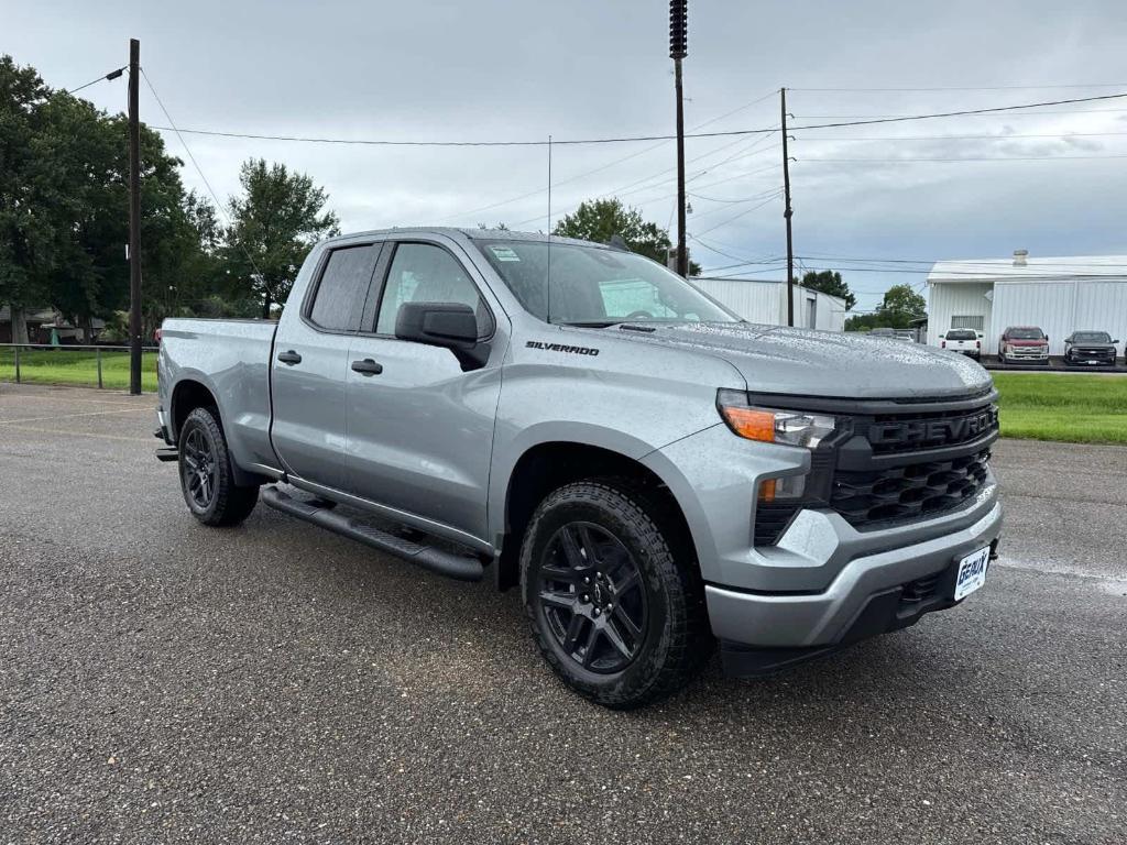 new 2025 Chevrolet Silverado 1500 car, priced at $40,370