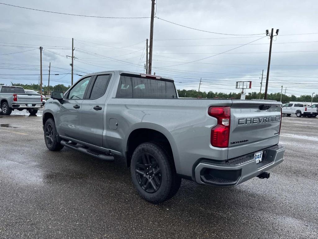 new 2025 Chevrolet Silverado 1500 car, priced at $40,370