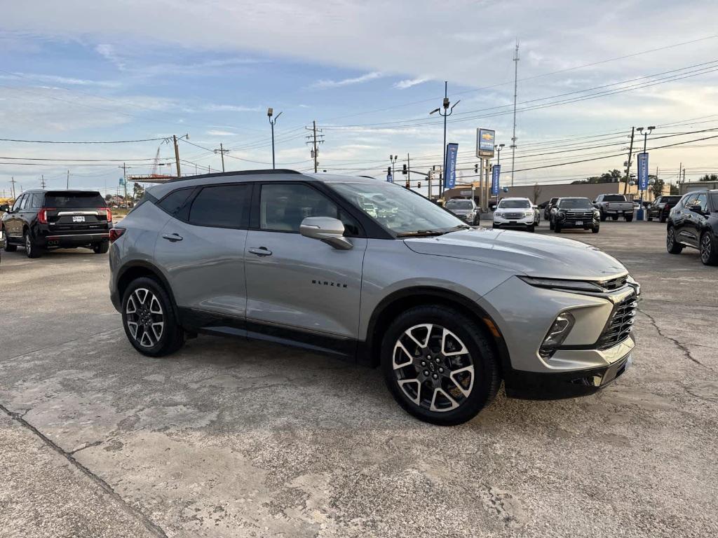 used 2025 Chevrolet Blazer car, priced at $35,980
