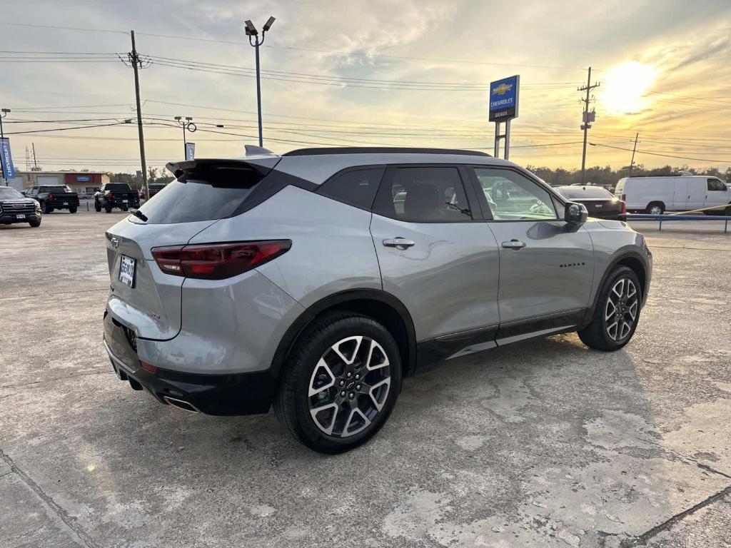 used 2025 Chevrolet Blazer car, priced at $35,980