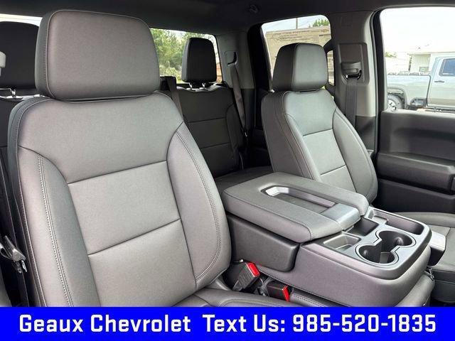 new 2025 Chevrolet Silverado 1500 car, priced at $40,675