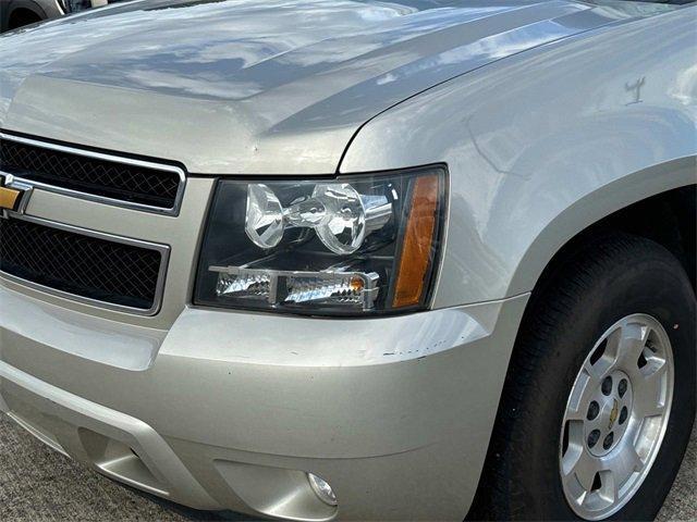 used 2014 Chevrolet Suburban car, priced at $6,995