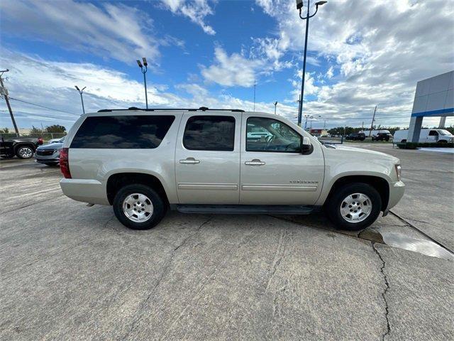 used 2014 Chevrolet Suburban car, priced at $6,995