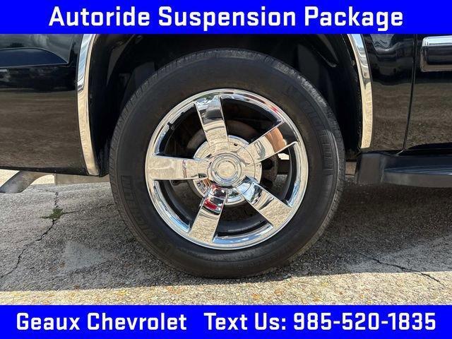 used 2011 Chevrolet Avalanche car, priced at $16,500