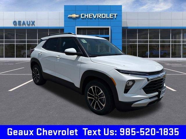 new 2025 Chevrolet TrailBlazer car, priced at $26,615