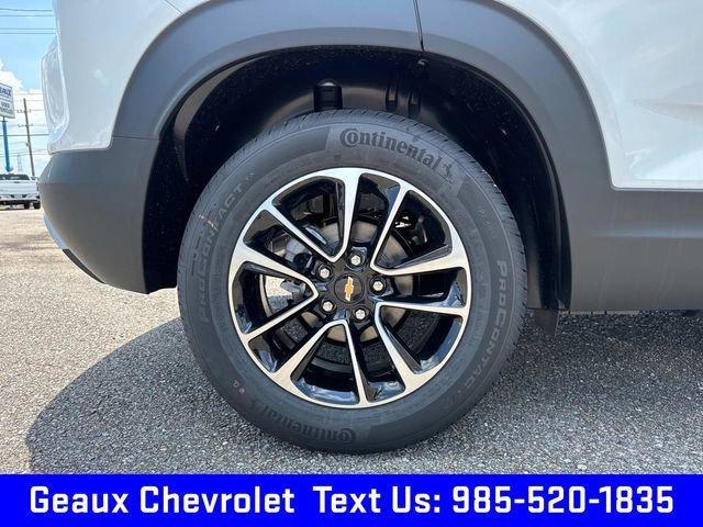new 2025 Chevrolet TrailBlazer car, priced at $26,615