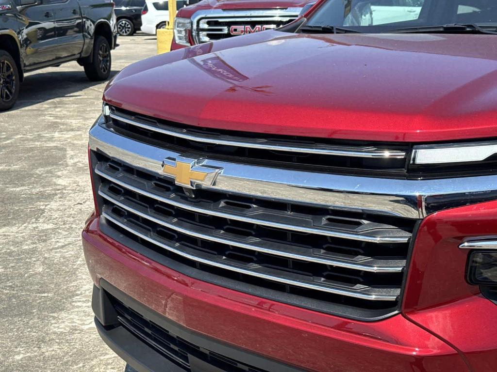 used 2024 Chevrolet Traverse car, priced at $40,990