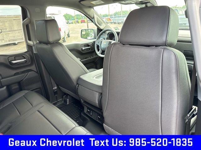 new 2025 Chevrolet Silverado 1500 car, priced at $39,675