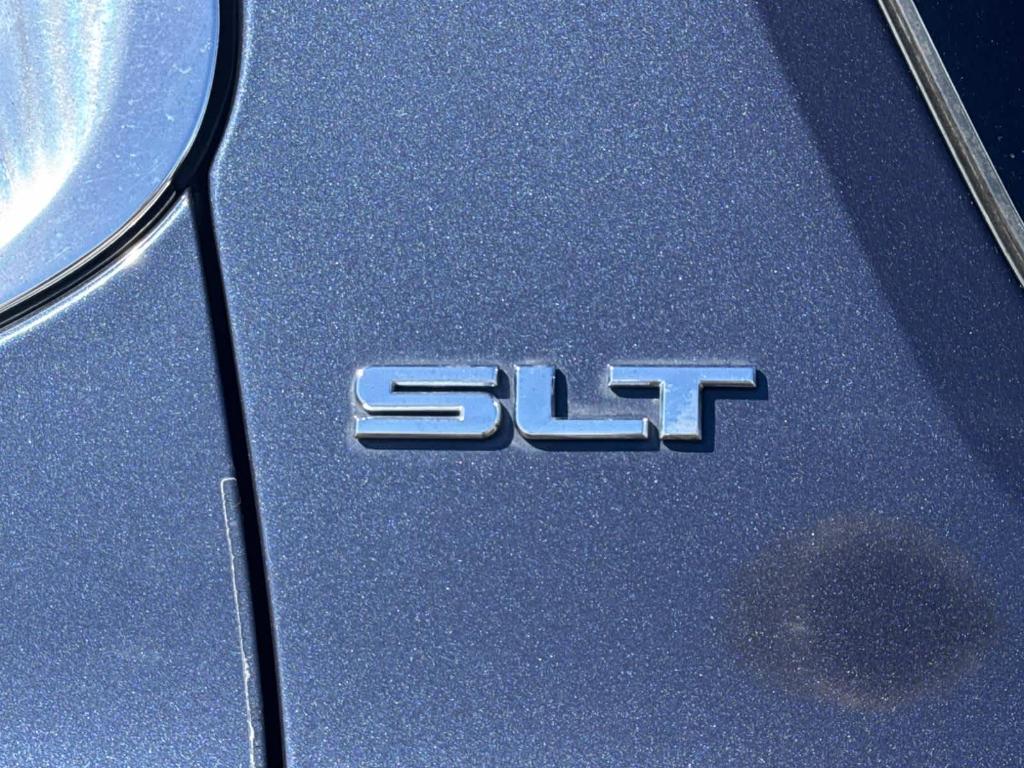 used 2018 GMC Acadia car, priced at $18,300