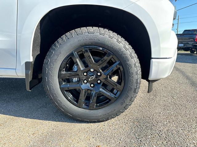 new 2025 Chevrolet Silverado 1500 car, priced at $43,140