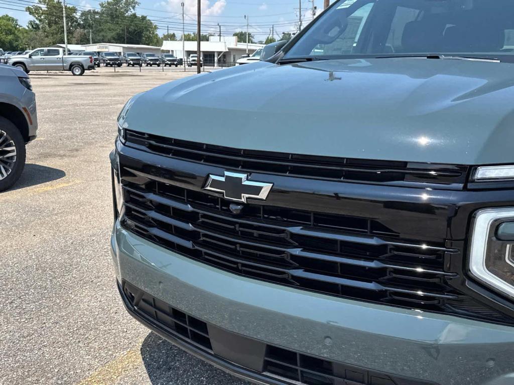 new 2025 Chevrolet Suburban car, priced at $84,104