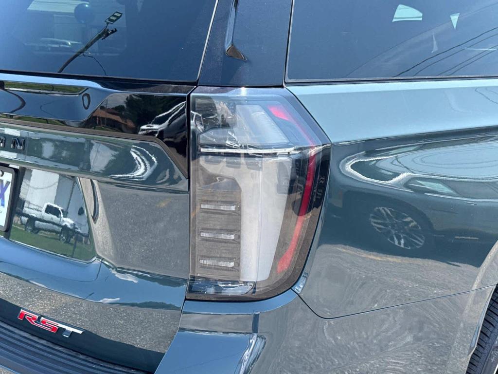 new 2025 Chevrolet Suburban car, priced at $84,104