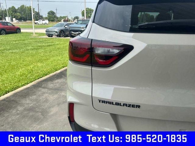 new 2026 Chevrolet TrailBlazer car, priced at $28,190