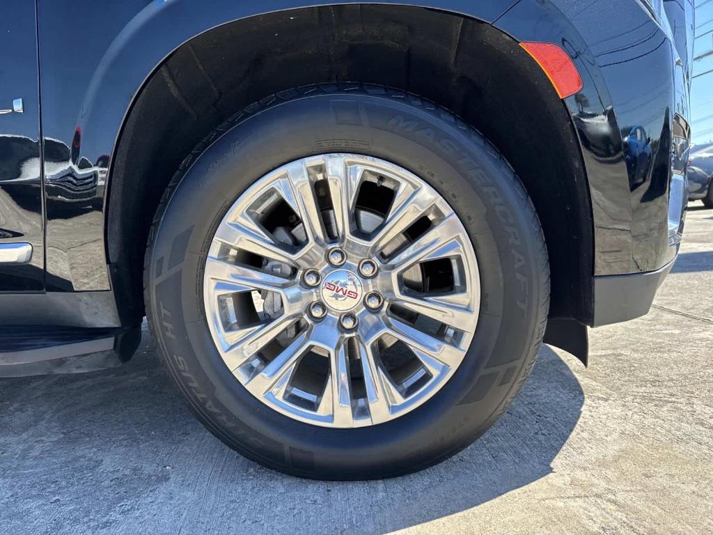 used 2023 GMC Yukon car, priced at $64,896