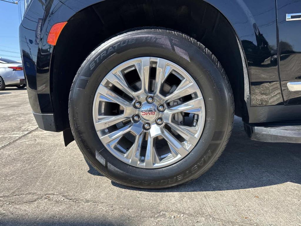 used 2023 GMC Yukon car, priced at $64,896