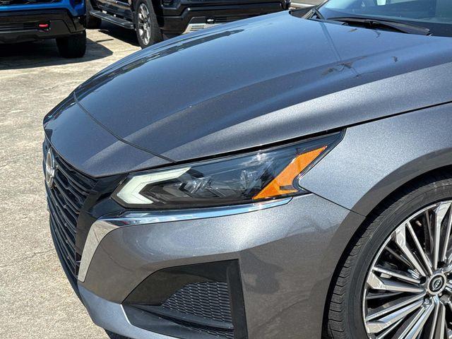 used 2023 Nissan Altima car, priced at $21,997