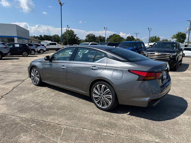 used 2023 Nissan Altima car, priced at $21,997