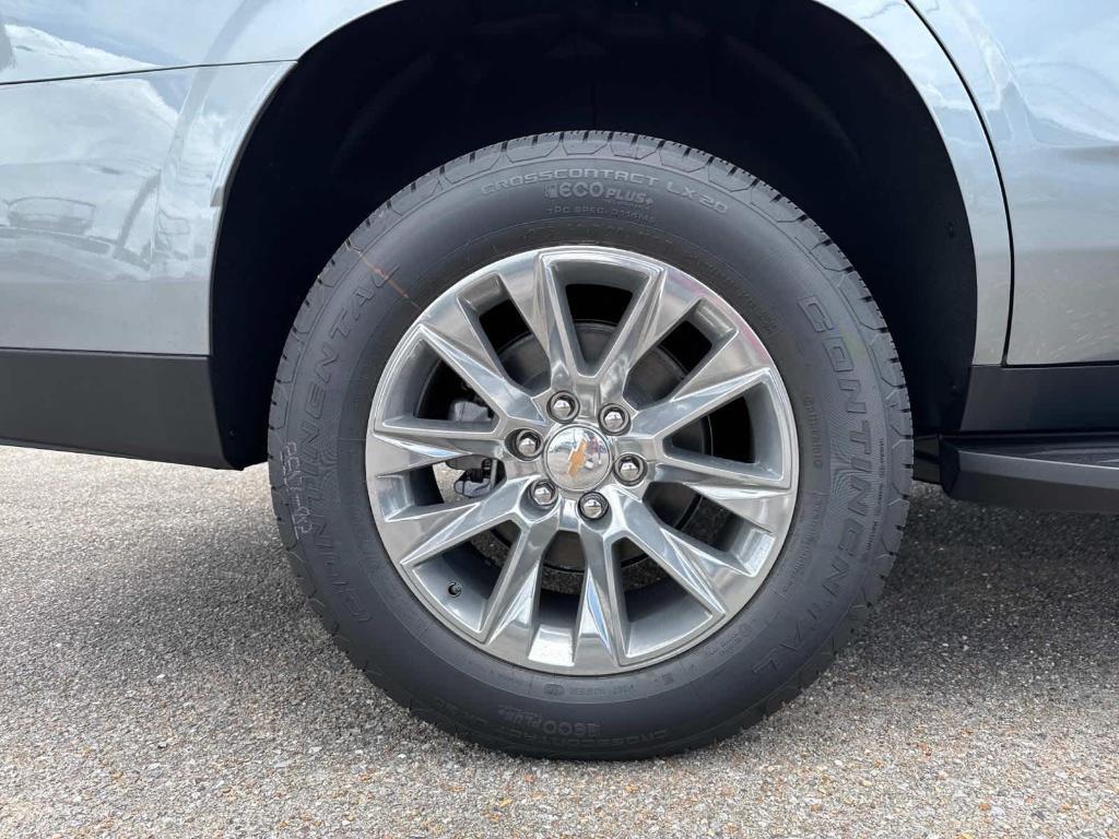 new 2025 Chevrolet Tahoe car, priced at $77,760