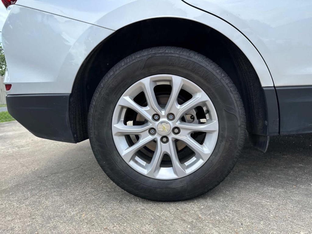 used 2021 Chevrolet Equinox car, priced at $8,990