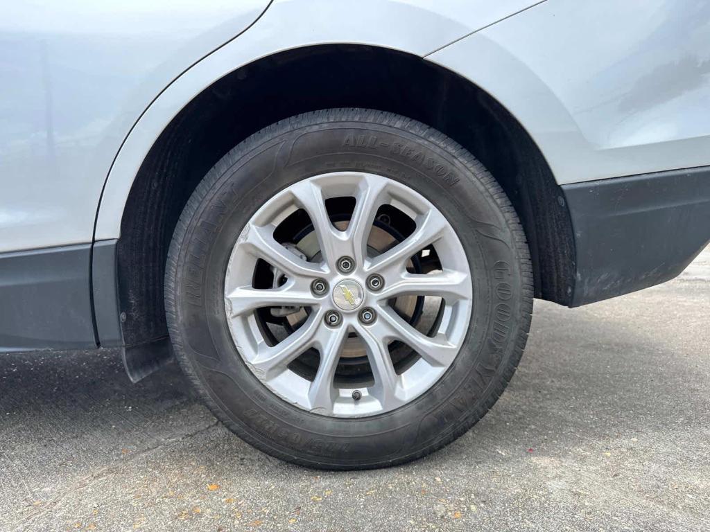 used 2021 Chevrolet Equinox car, priced at $8,990