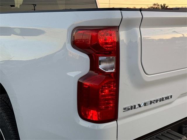 new 2025 Chevrolet Silverado 1500 car, priced at $50,525