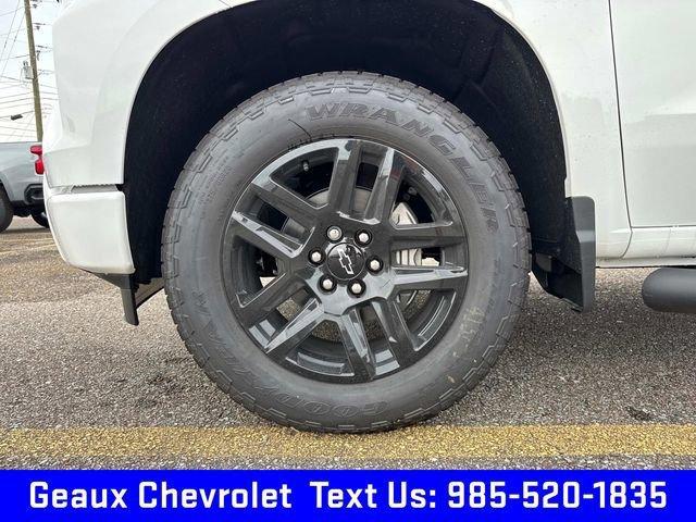 new 2025 Chevrolet Silverado 1500 car, priced at $42,530