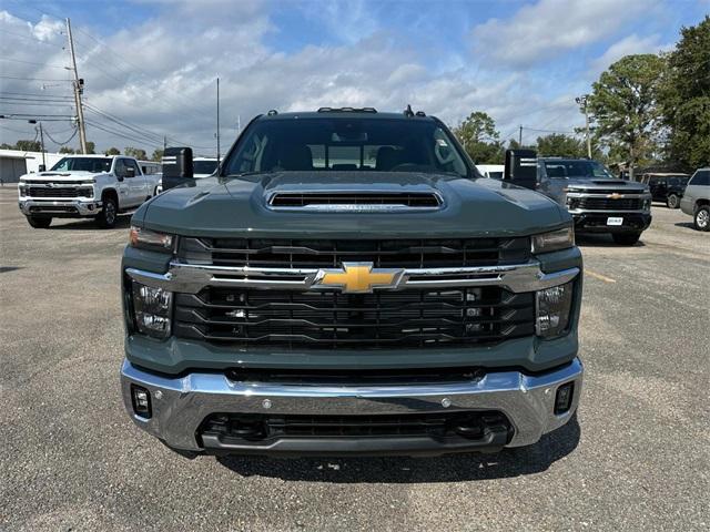 new 2025 Chevrolet Silverado 3500 car, priced at $69,960