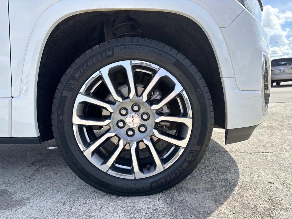 used 2023 GMC Acadia car, priced at $37,992