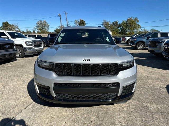 used 2022 Jeep Grand Cherokee L car, priced at $31,997