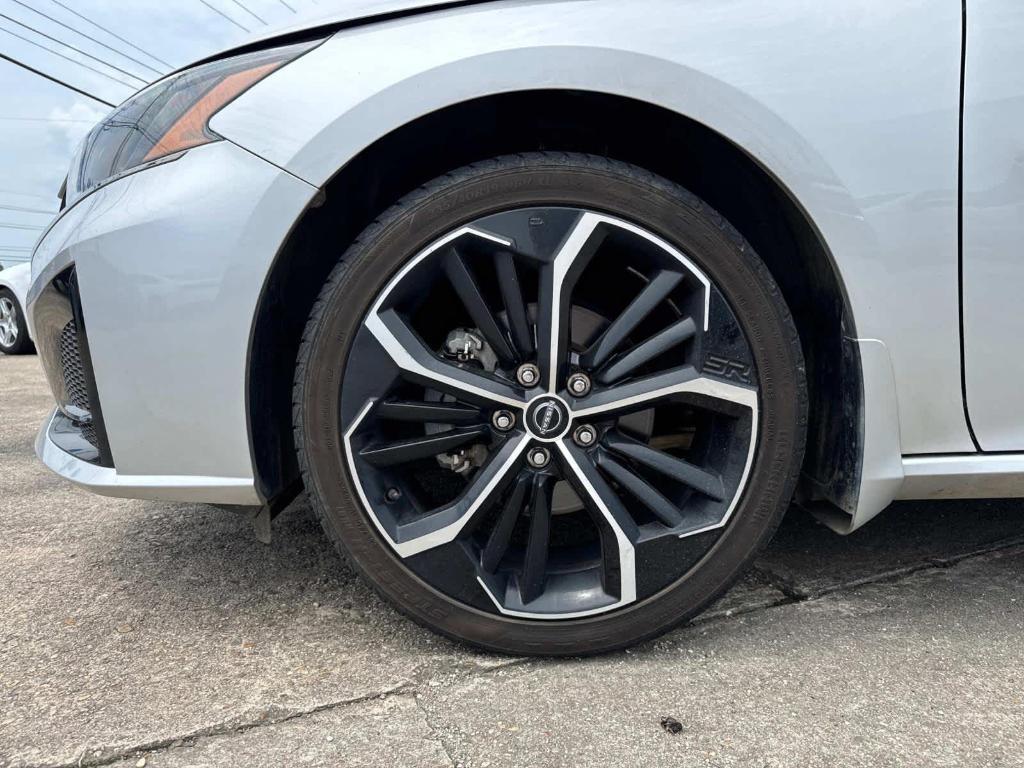used 2023 Nissan Altima car, priced at $23,555