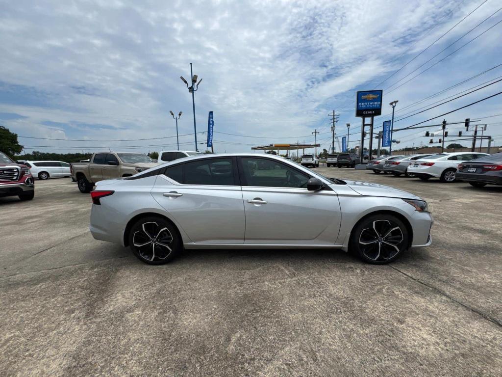 used 2023 Nissan Altima car, priced at $23,555