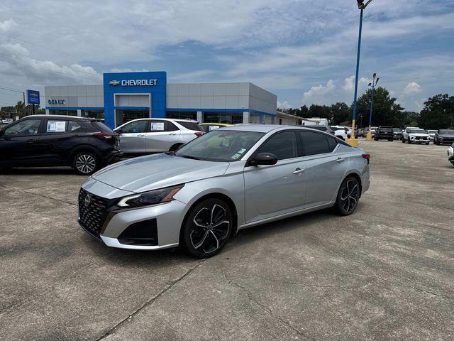 used 2023 Nissan Altima car, priced at $23,144