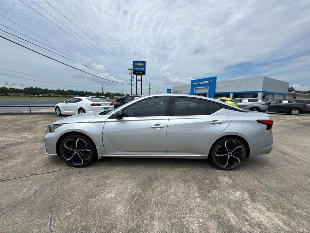 used 2023 Nissan Altima car, priced at $23,555