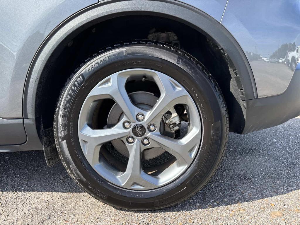 used 2025 Ford Escape car, priced at $24,990