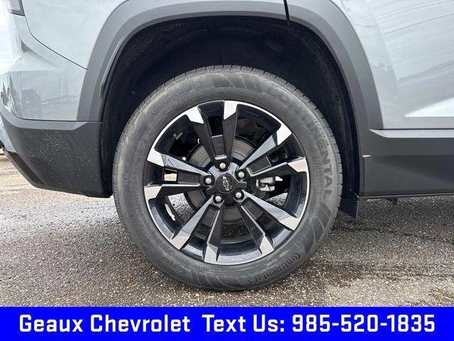 new 2026 Chevrolet Equinox car, priced at $32,690