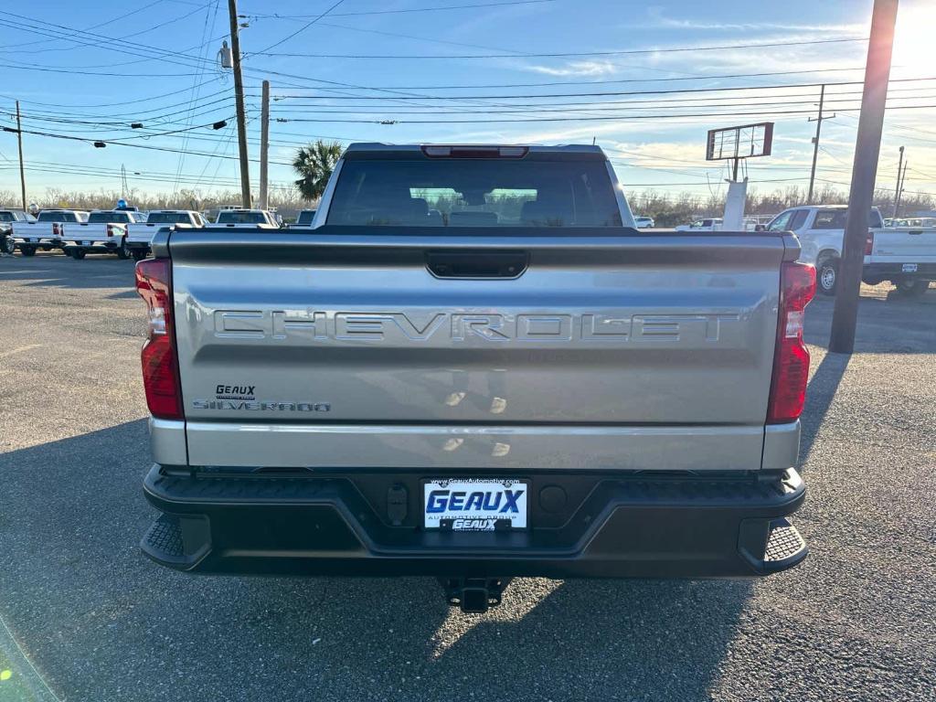 new 2025 Chevrolet Silverado 1500 car, priced at $42,895