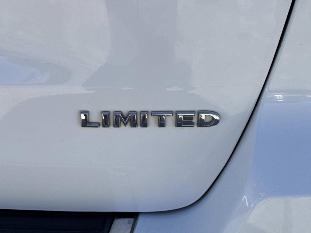 used 2019 Jeep Grand Cherokee car, priced at $18,850