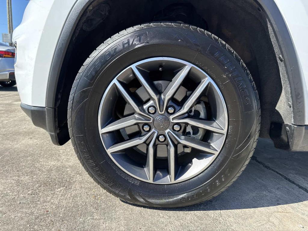 used 2019 Jeep Grand Cherokee car, priced at $18,850