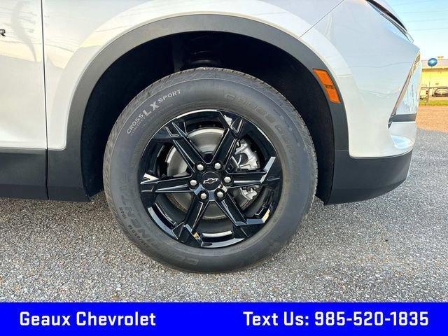 new 2025 Chevrolet Blazer car, priced at $42,620