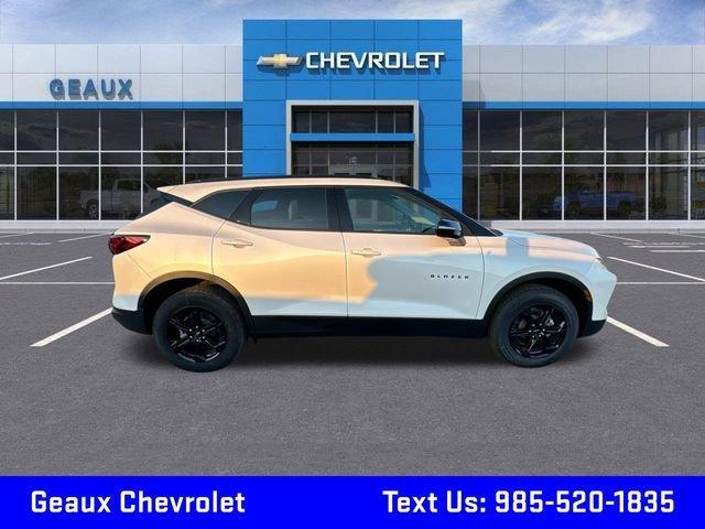 new 2025 Chevrolet Blazer car, priced at $42,620