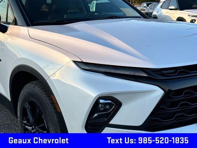 new 2025 Chevrolet Blazer car, priced at $42,620