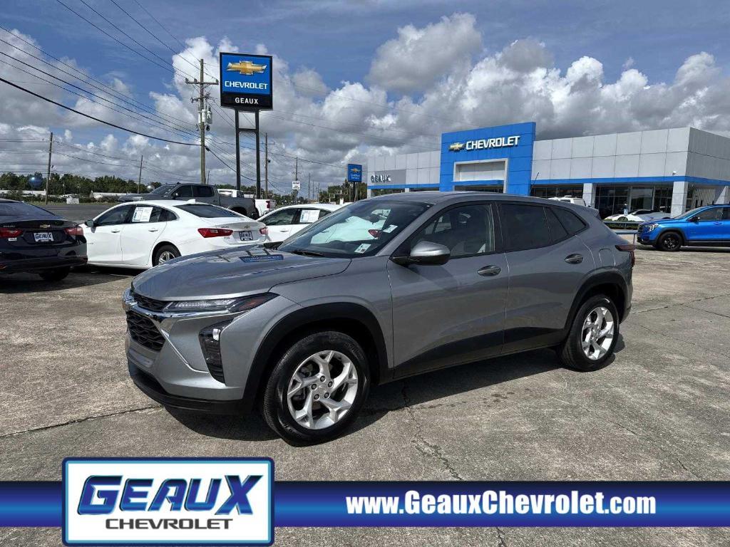 used 2024 Chevrolet Trax car, priced at $21,550